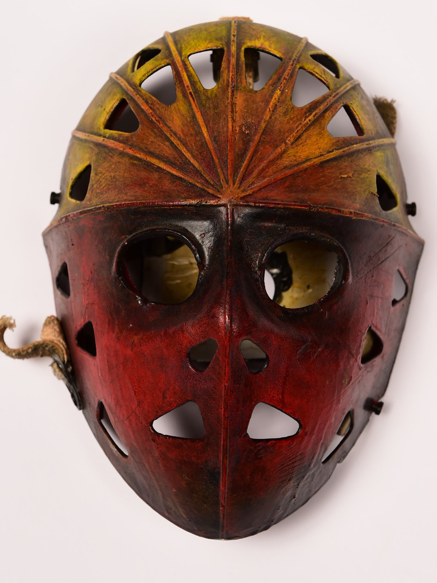 gordie-howe-hockey-mask.jpg